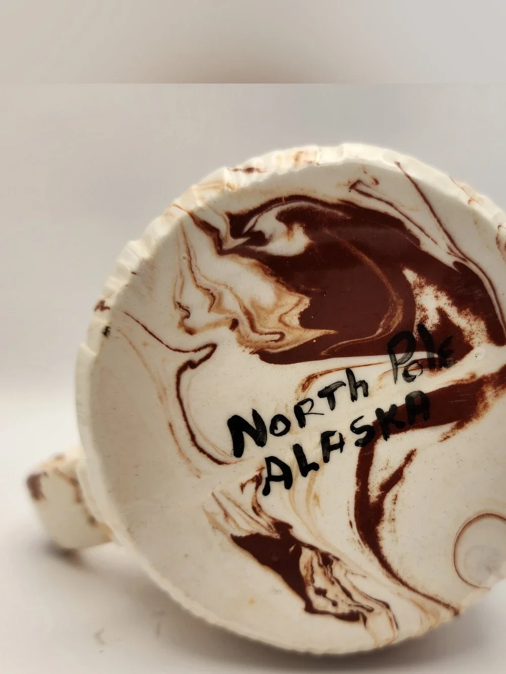 Vintage‎ Floral Embossed Mug Brown Marble Design North Pole Alaska Souvenir